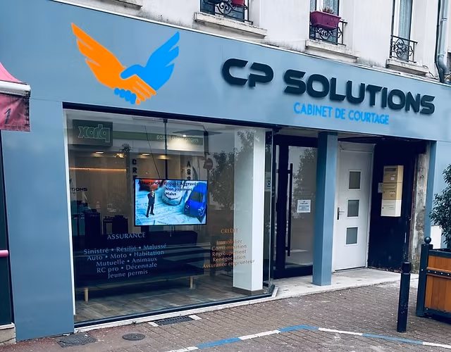 La devanture de CP Solutions au 35 rue Jean Jaurès à Montereau-Fault-Yonne